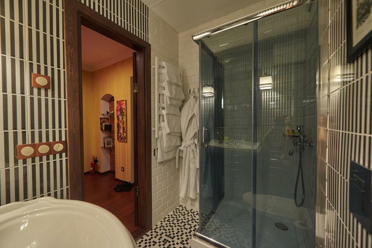 Aparthotel Quarter Lwów Zewnętrze zdjęcie