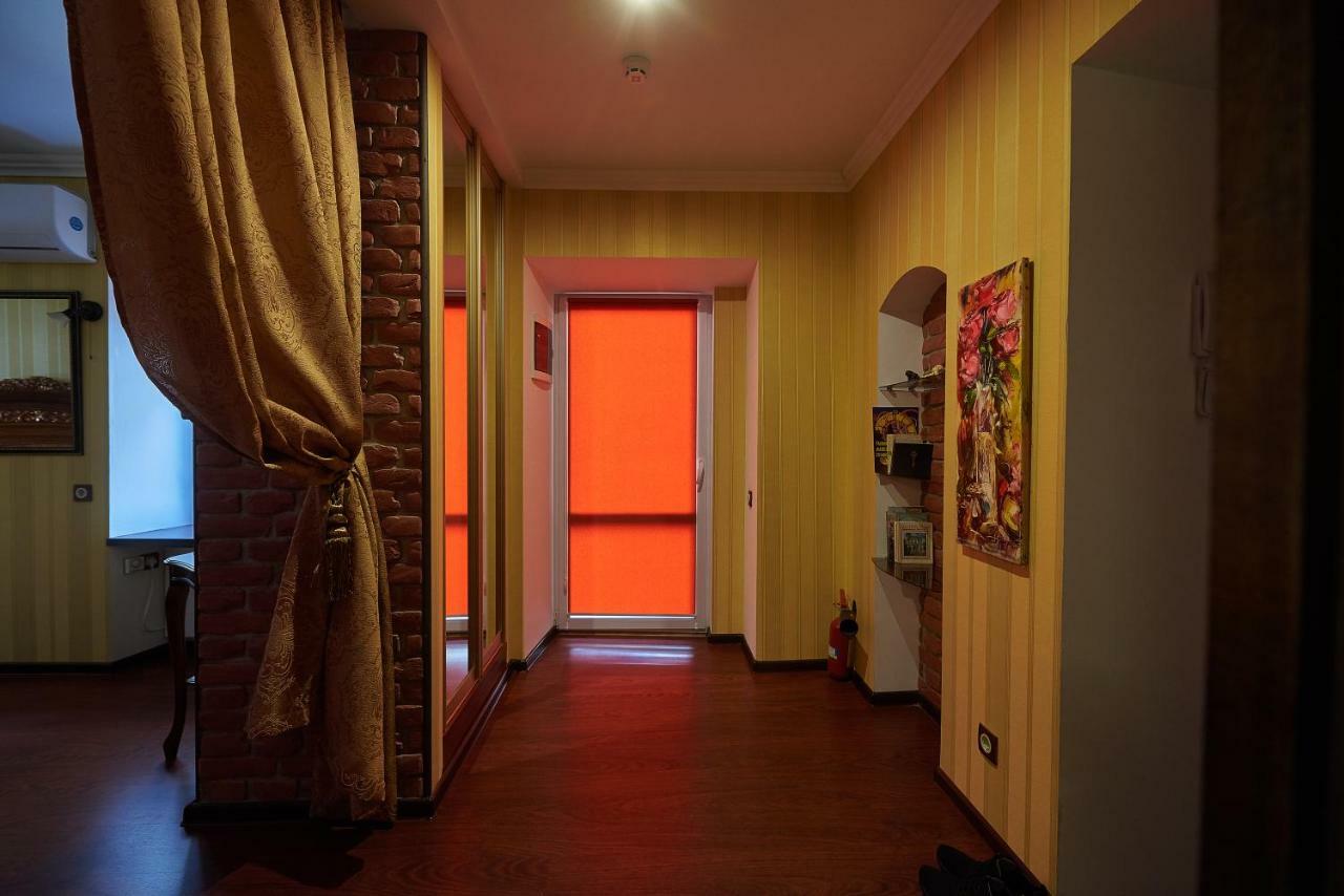 Aparthotel Quarter Lwów Zewnętrze zdjęcie
